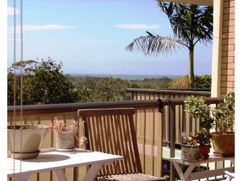 1/5 Jarrah Crescent, Ocean Shores NSW 2483