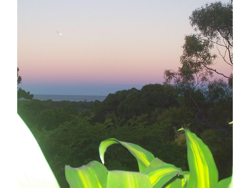 2 Katya Court, Ocean Shores NSW 2483