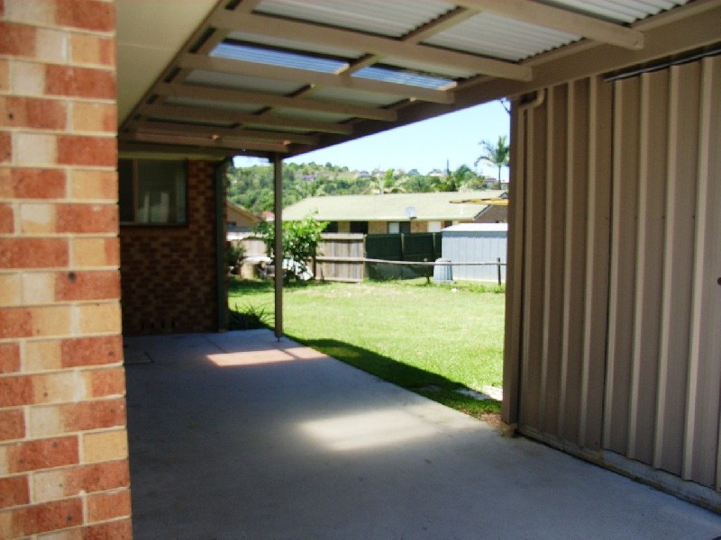 17 Kiah Close , Ocean Shores NSW 2483