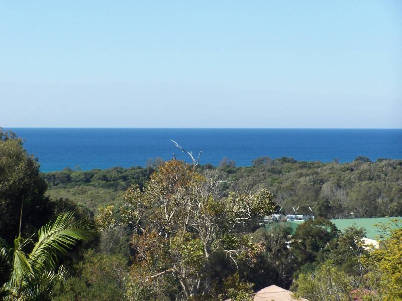 3 Merri Avenue, Ocean Shores NSW 2483
