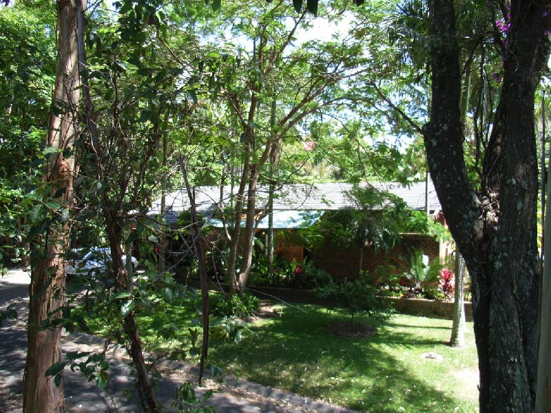 14 Mundurra Ave, Ocean Shores NSW 2483