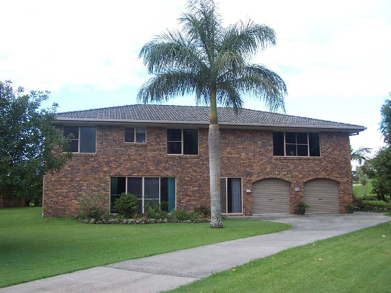 20  Narooma Drive, Ocean Shores NSW 2483