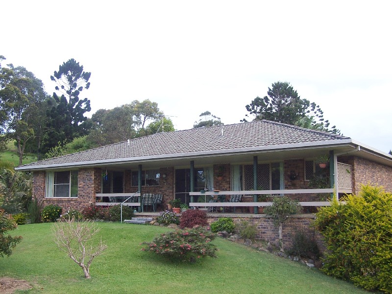 20  Narooma Drive, Ocean Shores NSW 2483