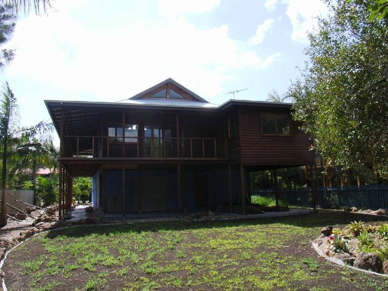 2 North head Rd, New Brighton NSW 2483