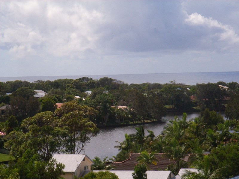 20 Palmer Avemue, Ocean Shores NSW 2483