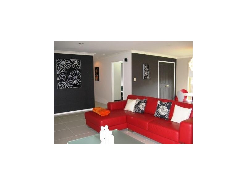 31 Rajah Road, Ocean Shores NSW 2483