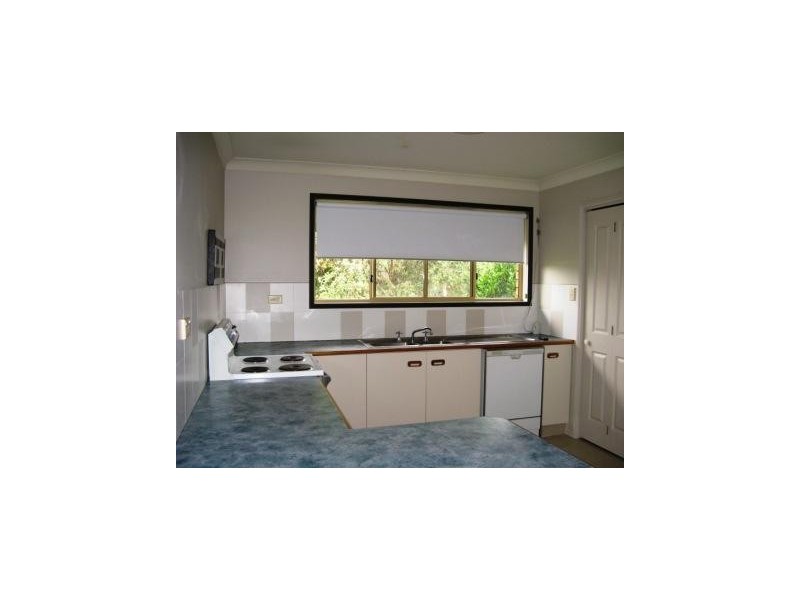 31 Rajah Road, Ocean Shores NSW 2483