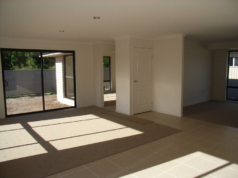 House 2/54 Rajah Road, Ocean Shores NSW 2483