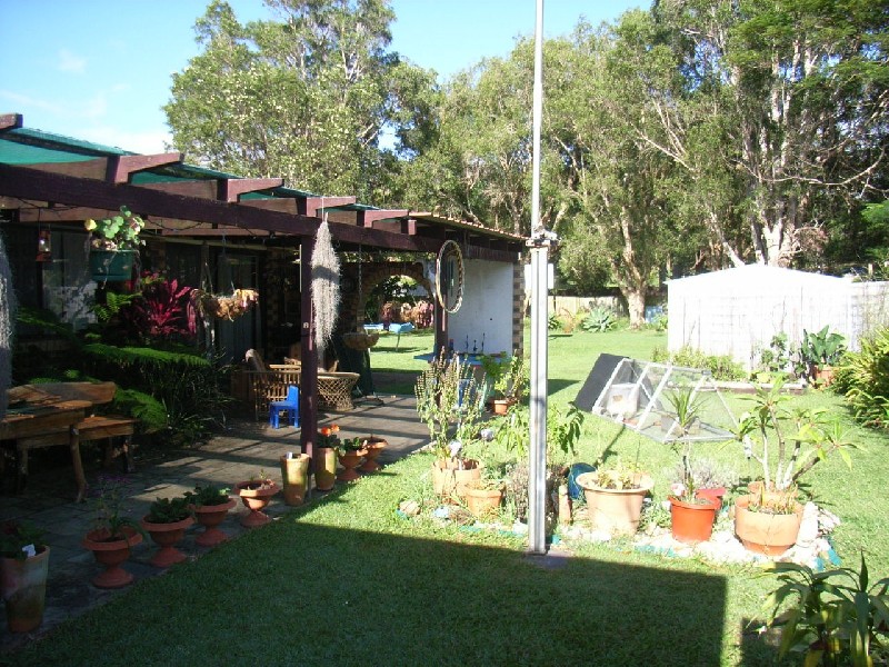 65 Rajah Road, Ocean Shores NSW 2483