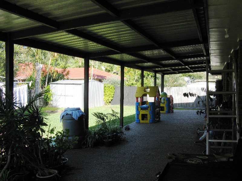 1 Reka Way, Ocean Shores NSW 2483