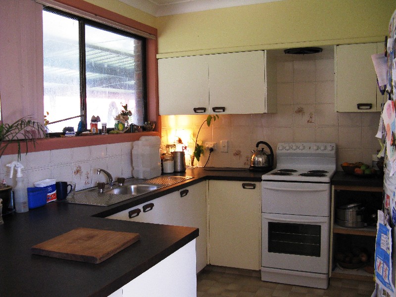 1 Reka Way, Ocean Shores NSW 2483