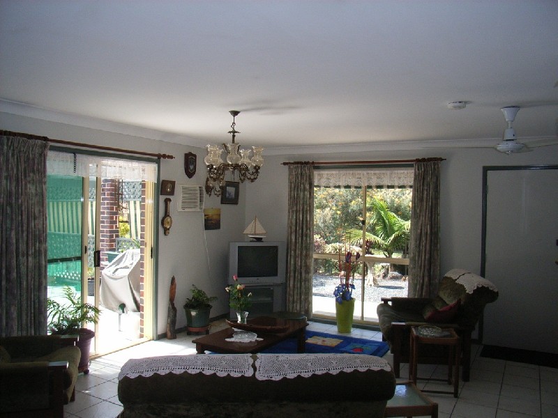 132 Shara Boulevard, Ocean Shores NSW 2483