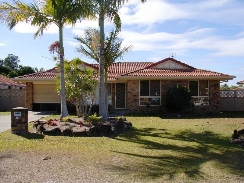 173  Shara Boulevard, Ocean Shores NSW 2483