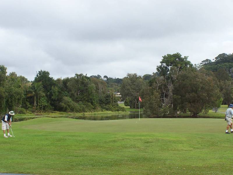 10 Terrara Court, Ocean Shores NSW 2483