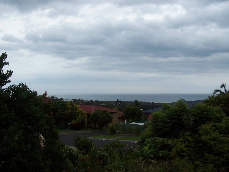 25 Tongarra Drive, Ocean Shores NSW 2483