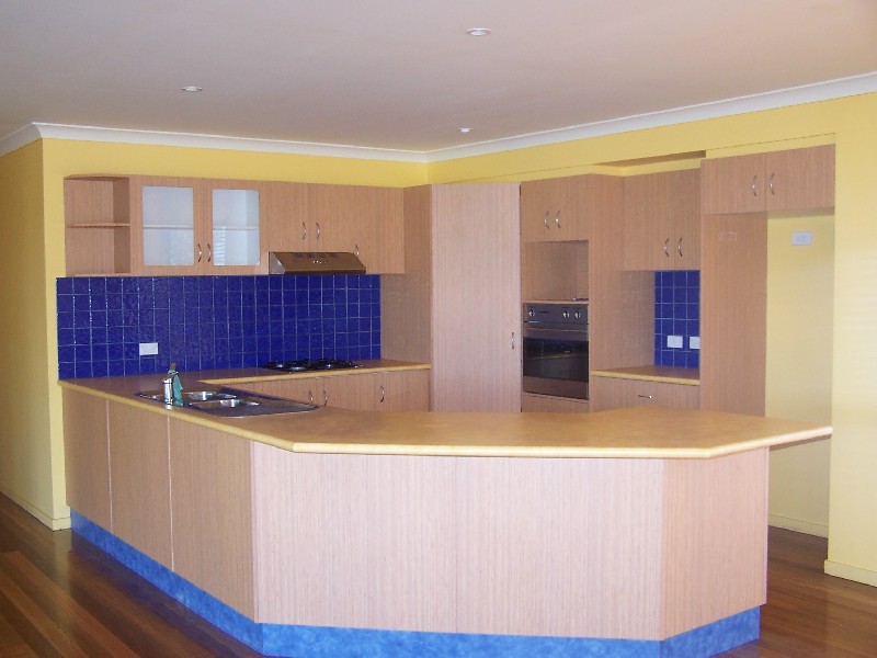 15 Warrambool Road, Ocean Shores NSW 2483