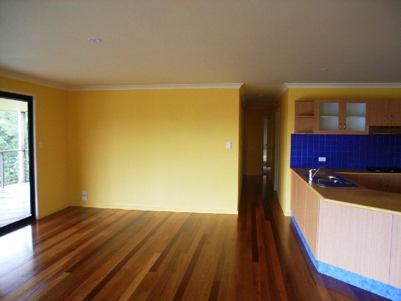 15 Warrambool Road, Ocean Shores NSW 2483