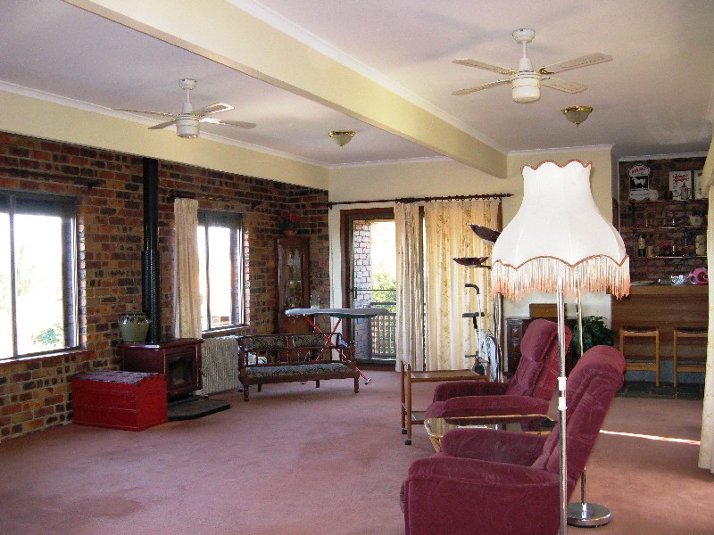 34 Warrambool Road, Ocean Shores NSW 2483