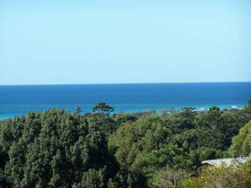 36 Warrambool Road, Ocean Shores NSW 2483