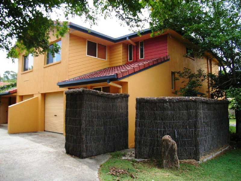 4/1 Yallakool Drive, Ocean Shores NSW 2483