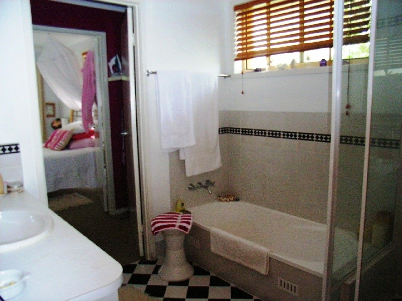 4/1 Yallakool Drive, Ocean Shores NSW 2483