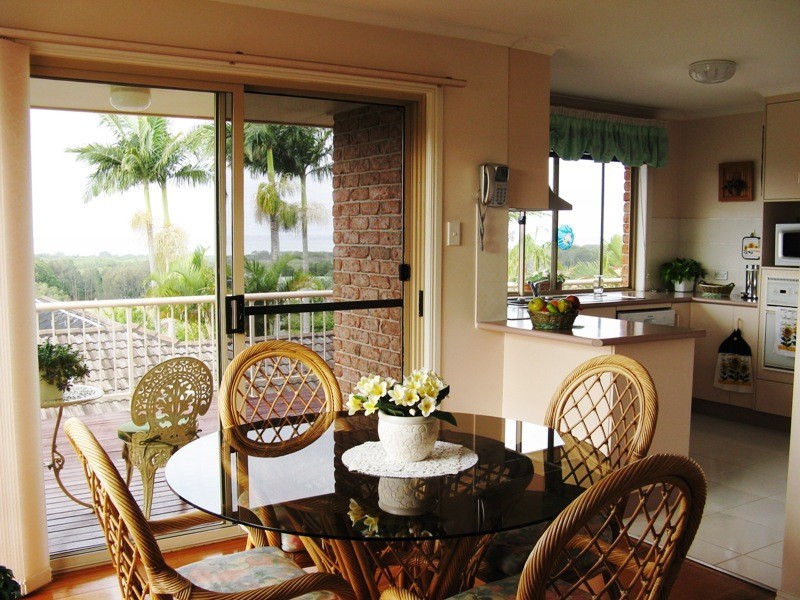 24 Yallakool Drive, Ocean Shores NSW 2483