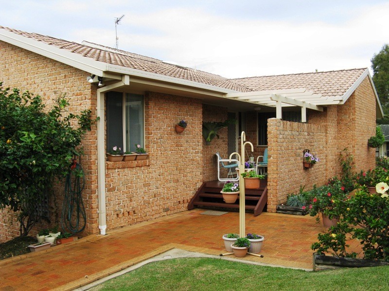 24 Yallakool Drive, Ocean Shores NSW 2483