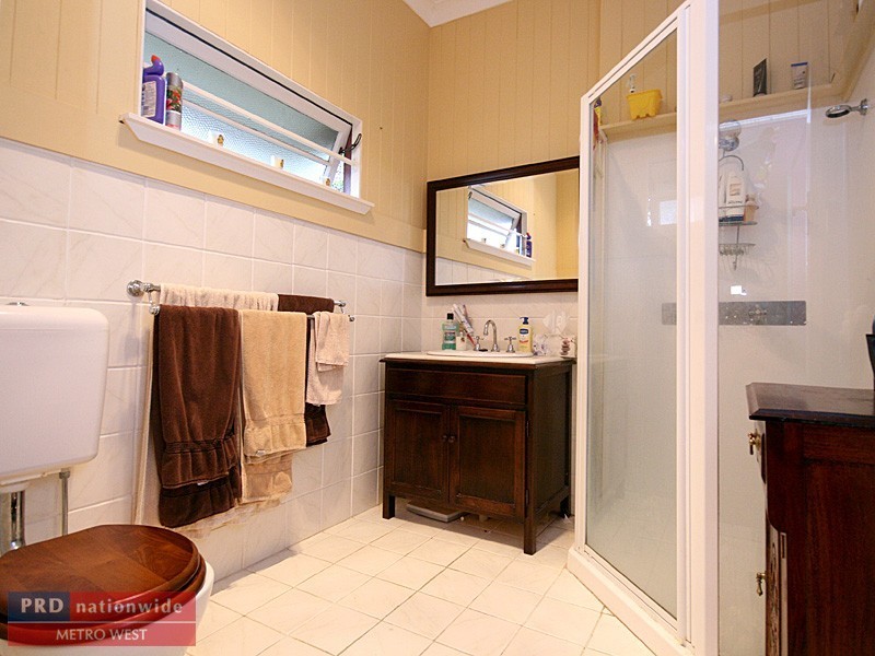 10 Stack Street, Red Hill QLD 4059