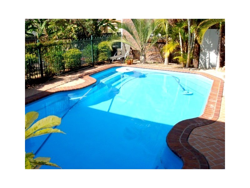 690 Waterworks Road, Ashgrove QLD 4060