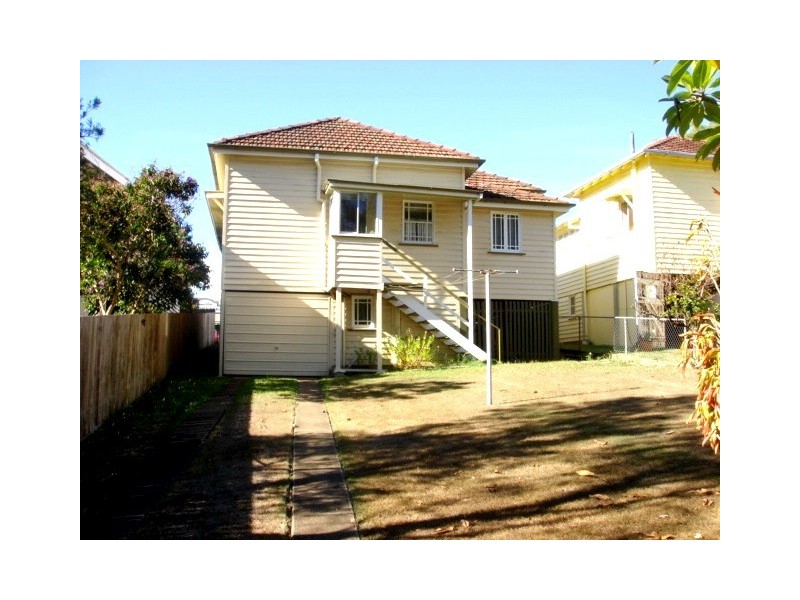 26 Stewart Road, Ashgrove QLD 4060