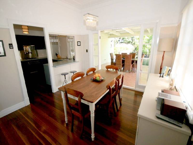 44 Atthow Avenue, Ashgrove QLD 4060