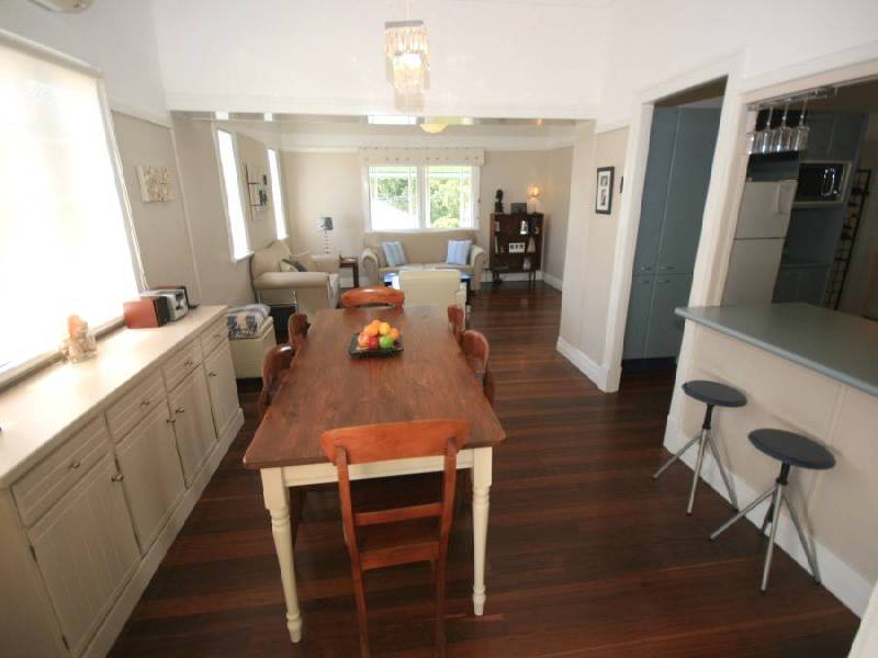 44 Atthow Avenue, Ashgrove QLD 4060