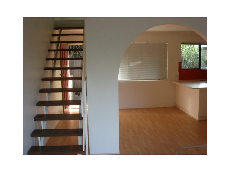 4/25 Enoggera Tce, Red Hill QLD 4059