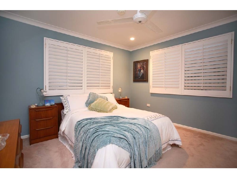 18 Barkala St, The Gap QLD 4061