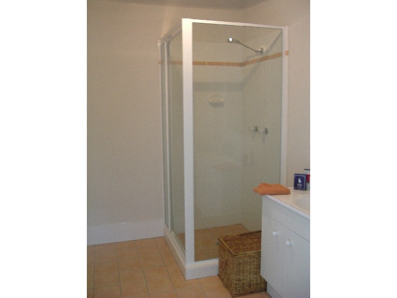 2/469 Waterworks Road, Ashgrove QLD 4060