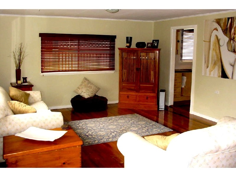 29 Brown Parade, Ashgrove QLD 4060