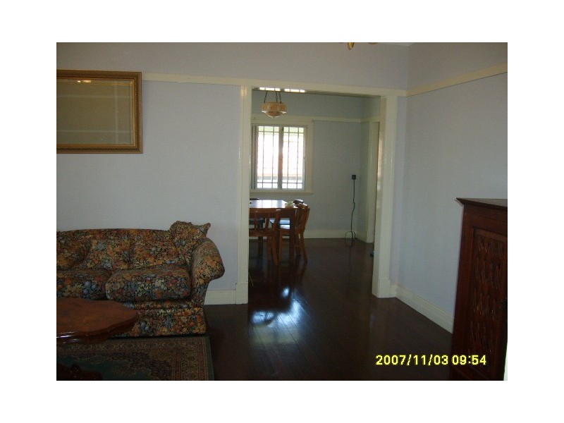 57 Davies Rd, Ashgrove QLD 4060