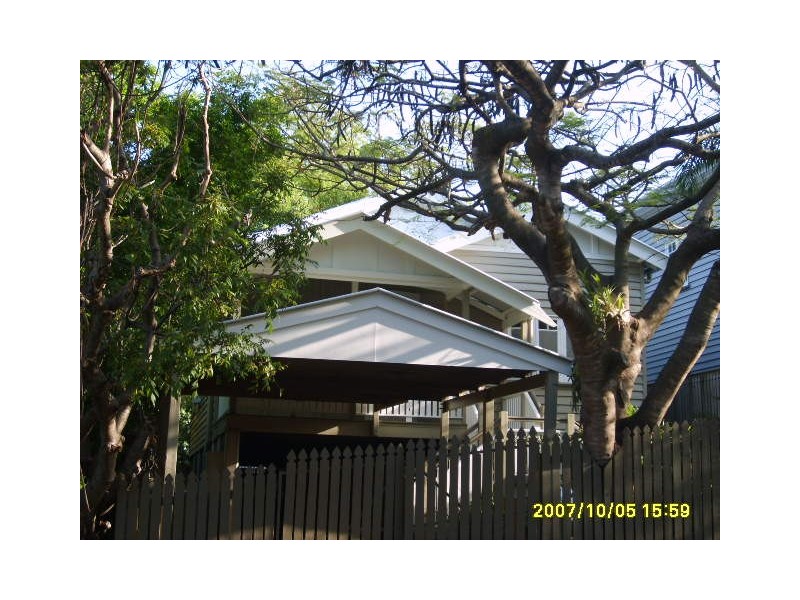 8 Crawford St, Ashgrove QLD 4060