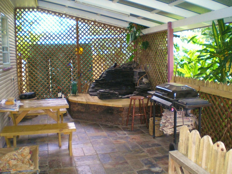129 Logan St, Eagleby QLD 4207