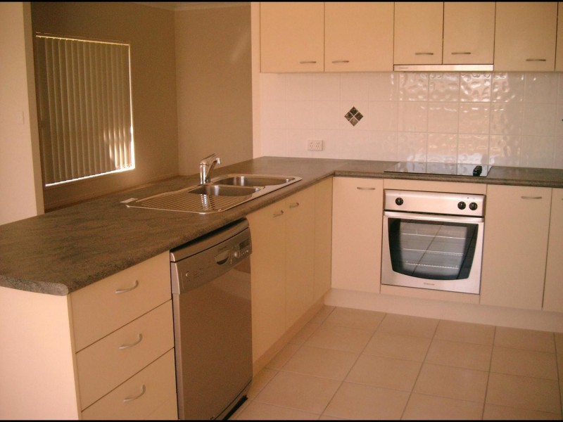 Edens Landing QLD 4207