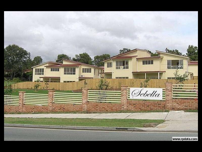 Mount Warren Park QLD 4207