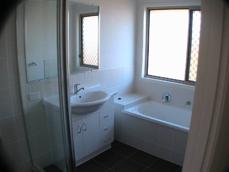 132 High Road, Waterford QLD 4133