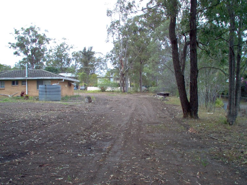 32 – 34 Ariel Ave, Kingston QLD 4114