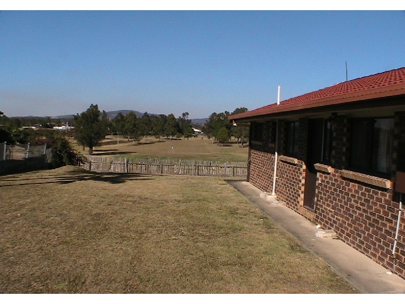 Mount Warren Park QLD 4207