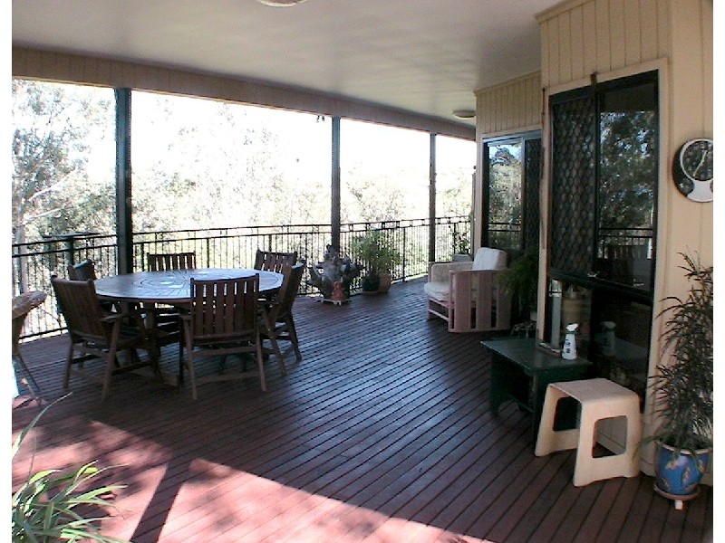 Edens Landing QLD 4207