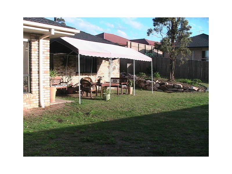 24 Holliday Drive, Edens Landing QLD 4207