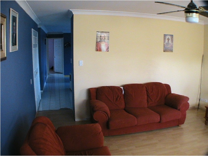 11 Sandra Ann Drive, Edens Landing QLD 4207