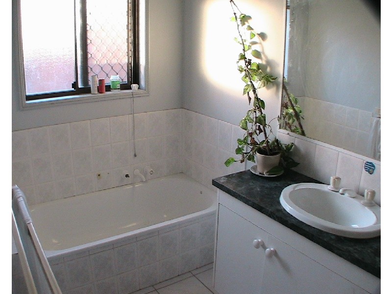 11 Sandra Ann Drive, Edens Landing QLD 4207