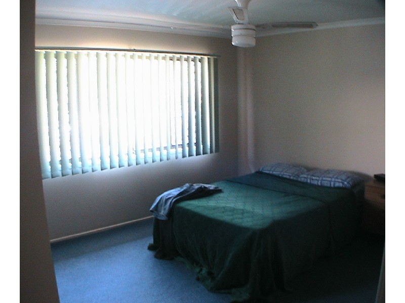 37 Montrose Avenue, Bethania QLD 4205