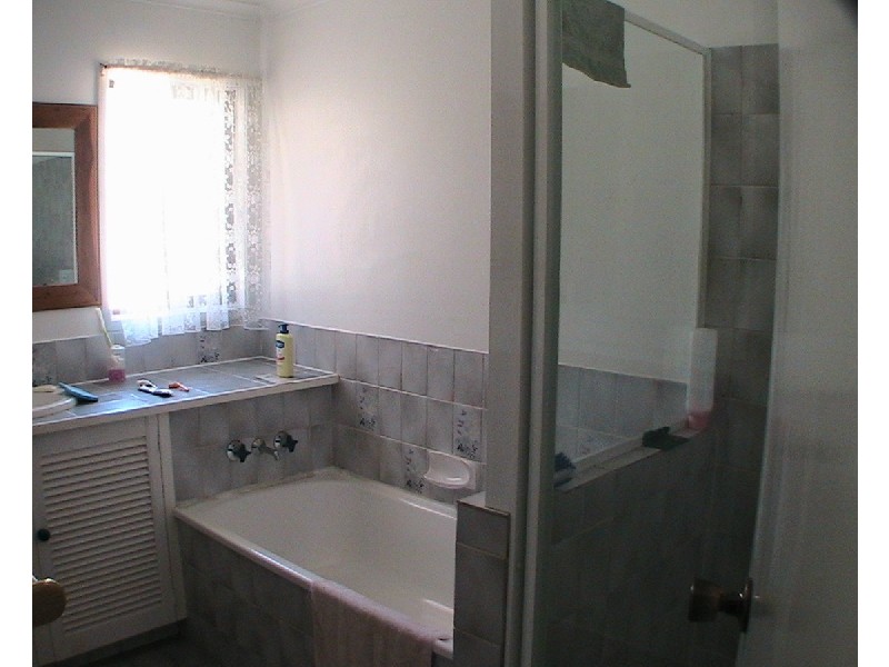 37 Montrose Avenue, Bethania QLD 4205